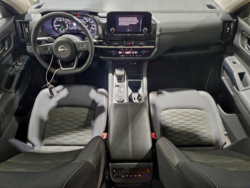 Фото 8 - NISSAN PATHFINDER