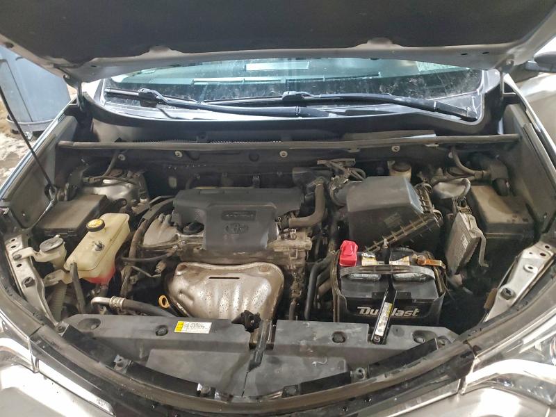 Фото 12 - TOYOTA RAV4