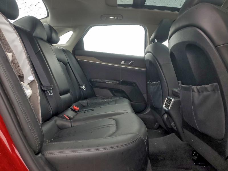 Фото 10 - KIA K5