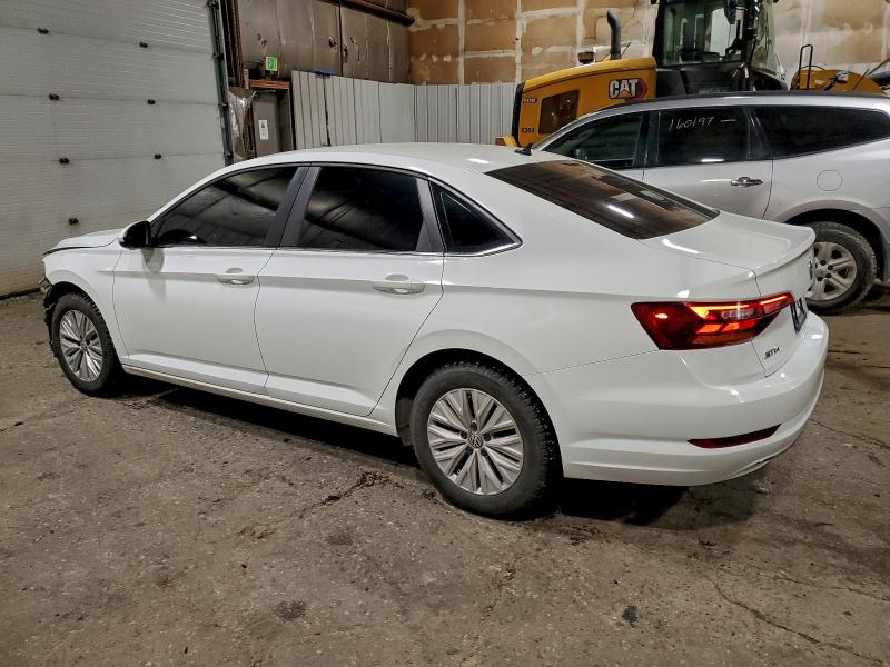 Фото 2 - VOLKSWAGEN JETTA