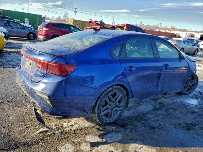 Фото 3 - KIA FORTE