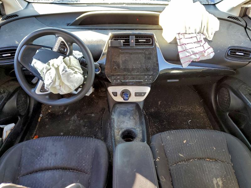 Фото 8 - TOYOTA PRIUS