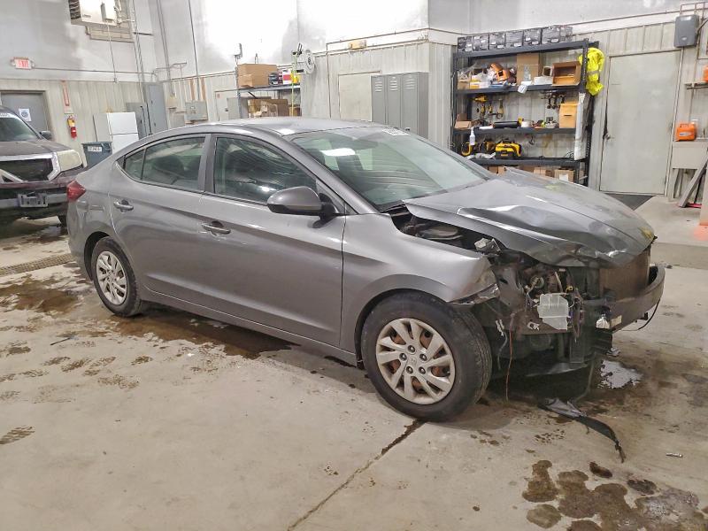 Фото 4 - HYUNDAI ELANTRA