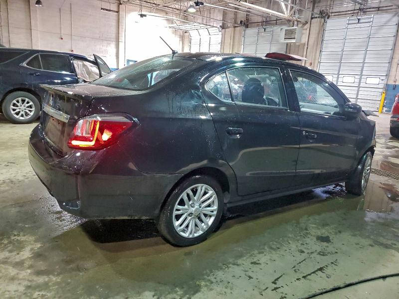 Фото 3 - MITSUBISHI MIRAGE