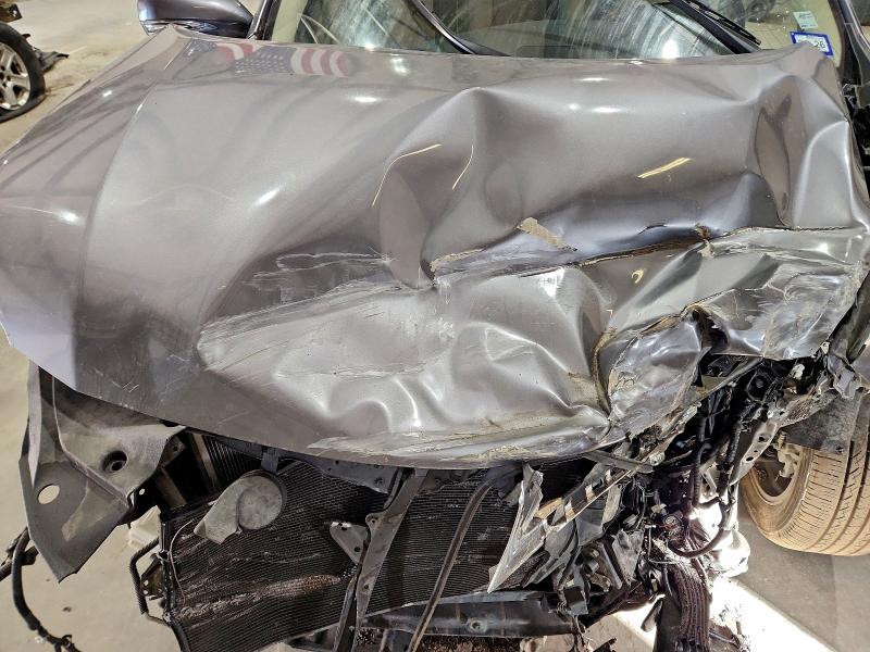 Фото 11 - LEXUS RX350