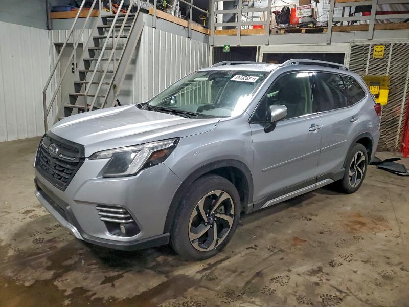 Фото 1 - SUBARU FORESTER