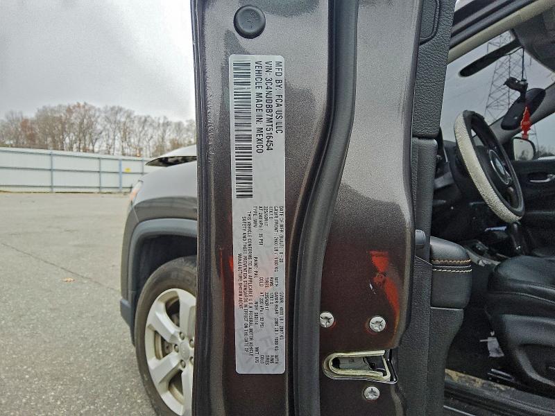 Фото 13 - JEEP COMPASS