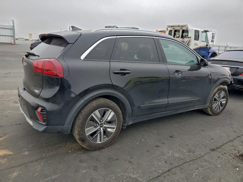 Фото 3 - KIA NIRO