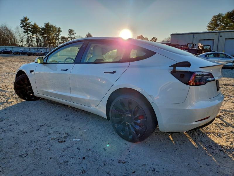 Фото 2 - TESLA MODEL 3