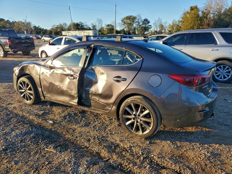 Фото 2 - MAZDA 3