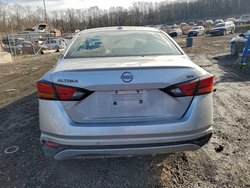 Фото 6 - NISSAN ALTIMA