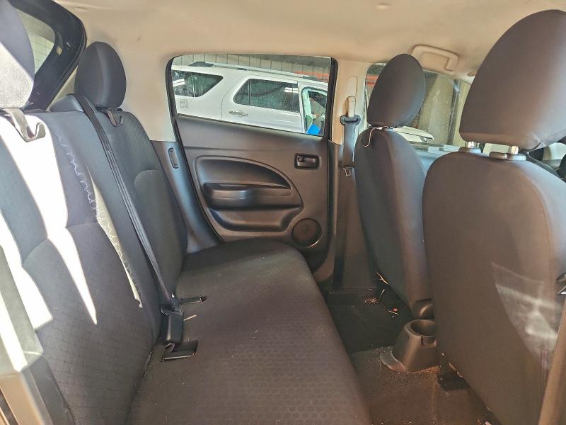 Фото 10 - MITSUBISHI MIRAGE