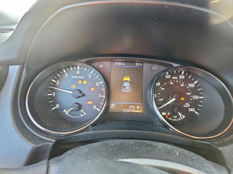 Фото 9 - NISSAN ROGUE