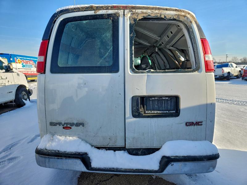 Фото 6 - GMC SAVANA