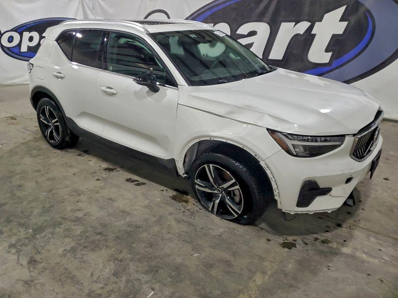 VOLVO XC40 CORE 2025 VIN YV4L12UJ5S2576650
