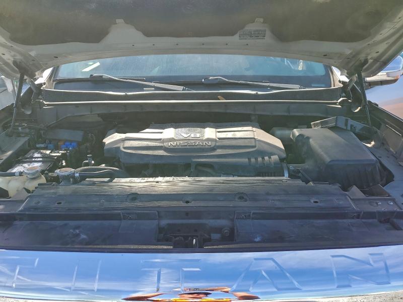 Фото 11 - NISSAN TITAN