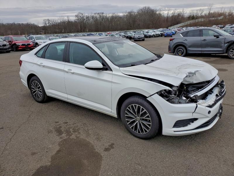 Фото 4 - VOLKSWAGEN JETTA