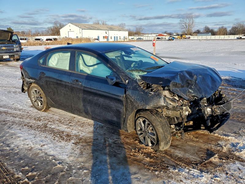 Фото 4 - KIA FORTE