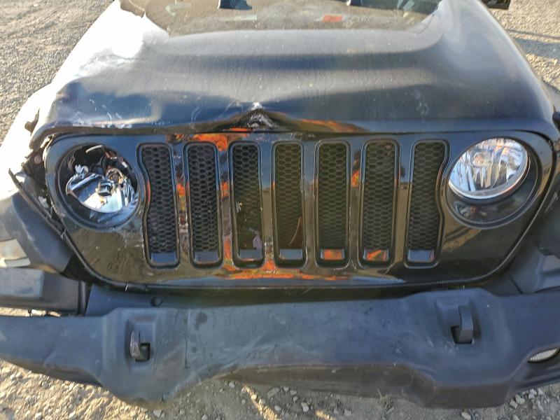 Фото 11 - JEEP WRANGLER