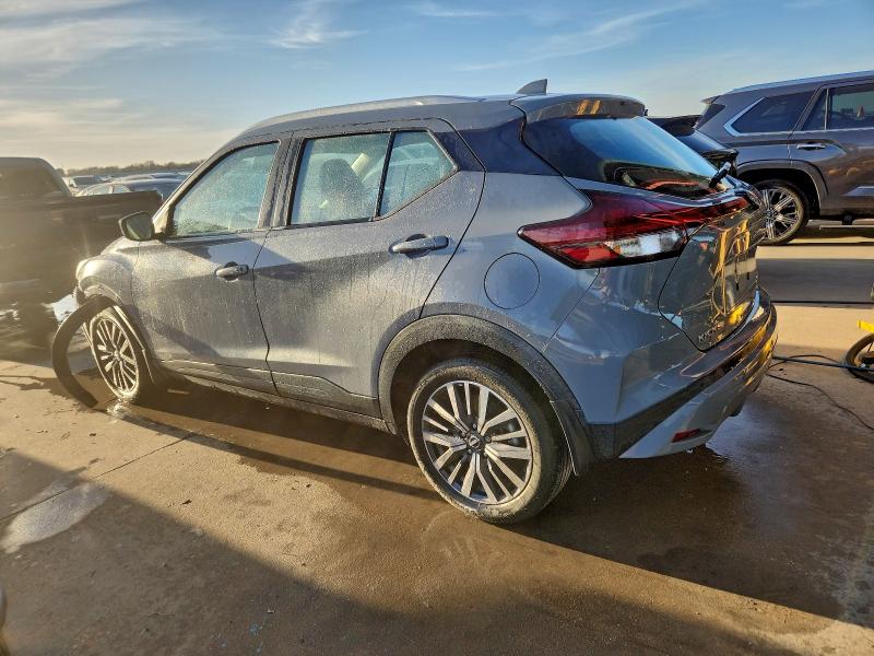 Фото 2 - NISSAN KICKS