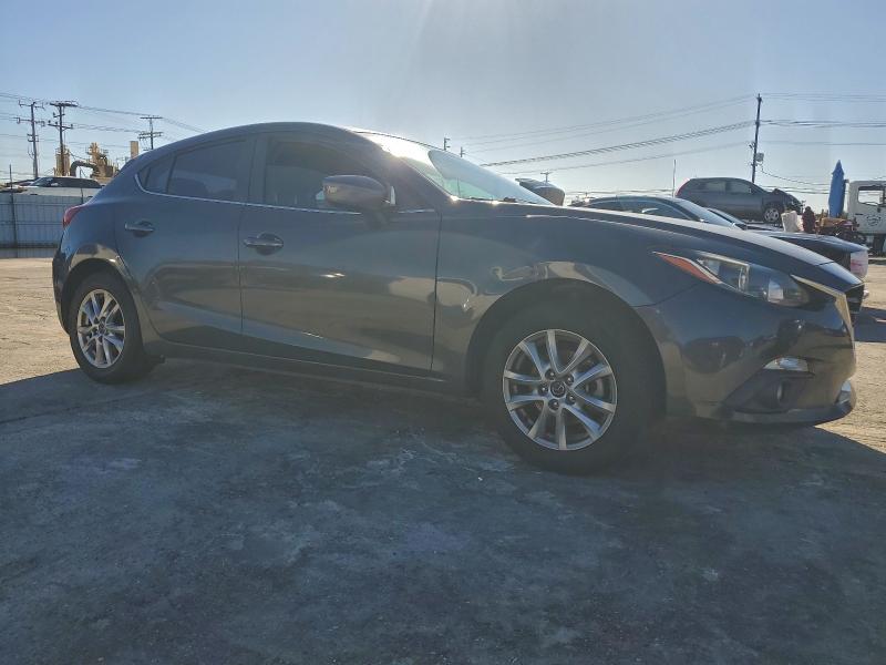 Фото 4 - MAZDA 3