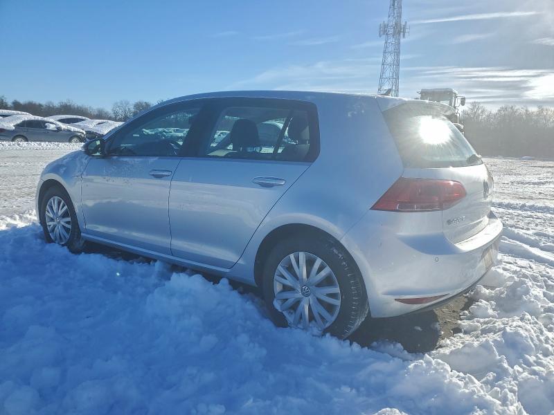 Фото 2 - VOLKSWAGEN GOLF