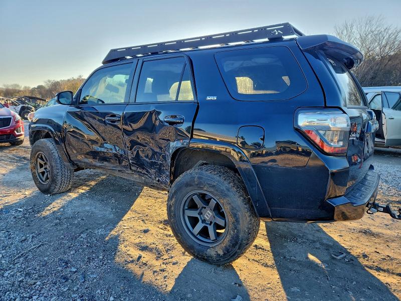 Фото 2 - TOYOTA 4RUNNER