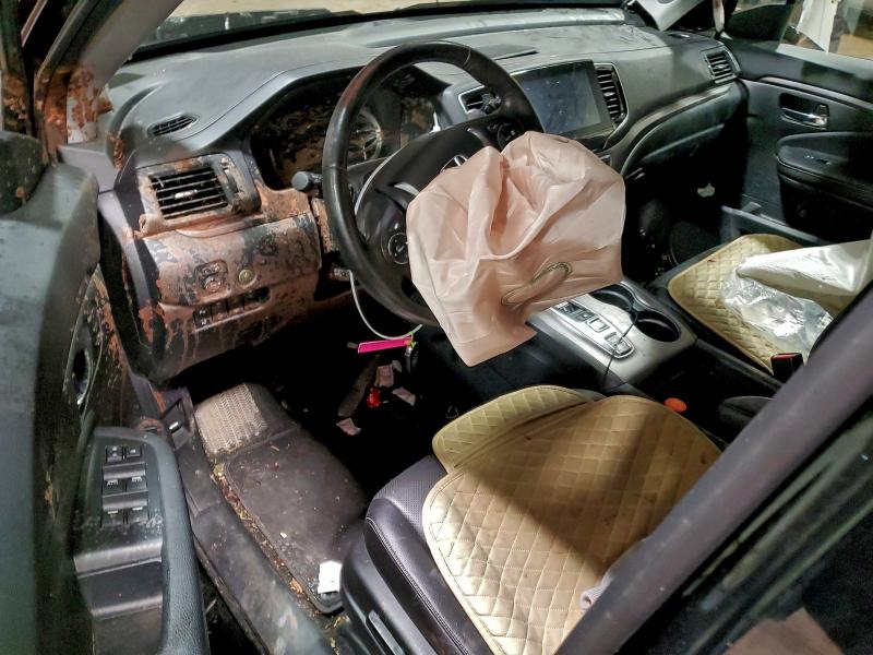 Фото 8 - HONDA RIDGELINE