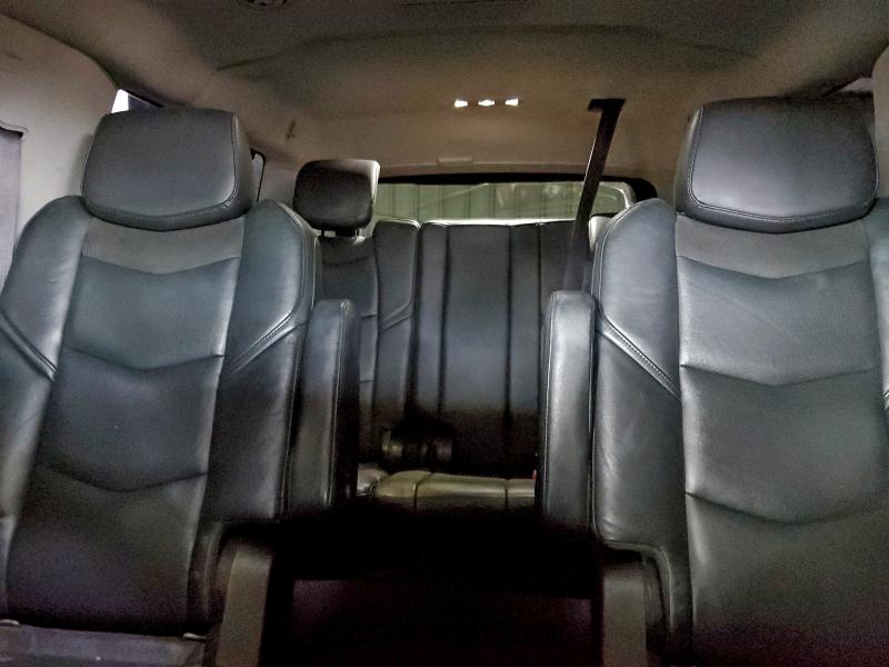 Фото 10 - CADILLAC ESCALADE