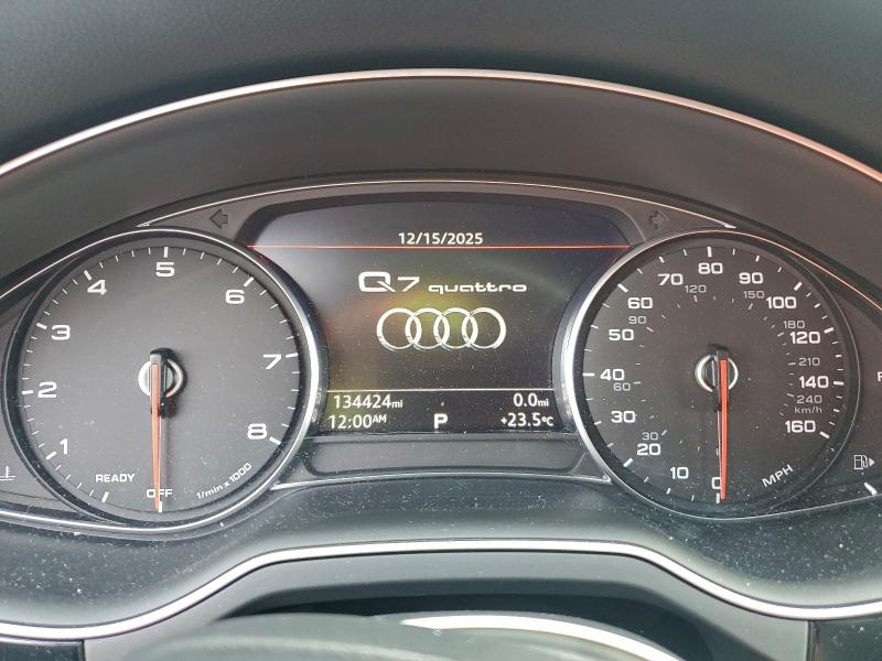 Фото 9 - AUDI Q7