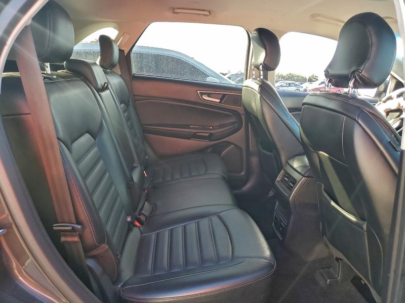 Фото 11 - FORD EDGE