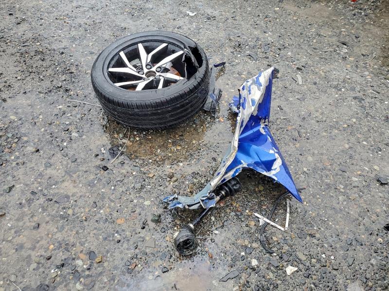 Фото 12 - VOLVO S60