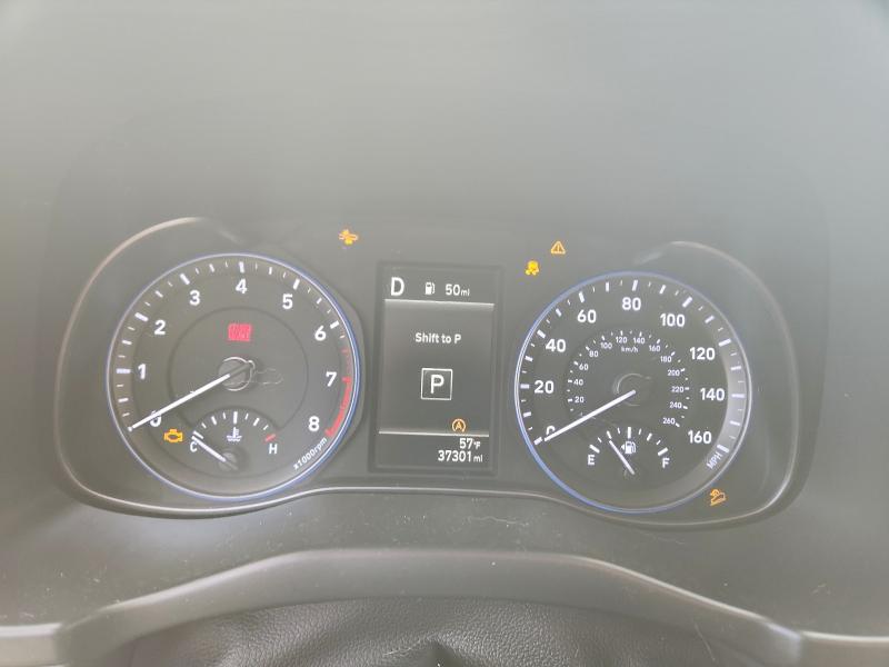 Фото 9 - HYUNDAI KONA