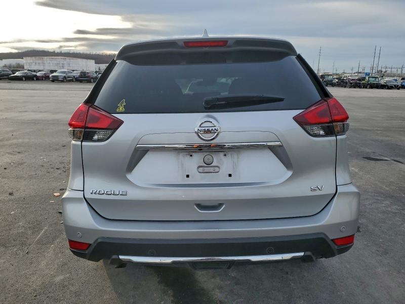 Фото 6 - NISSAN ROGUE