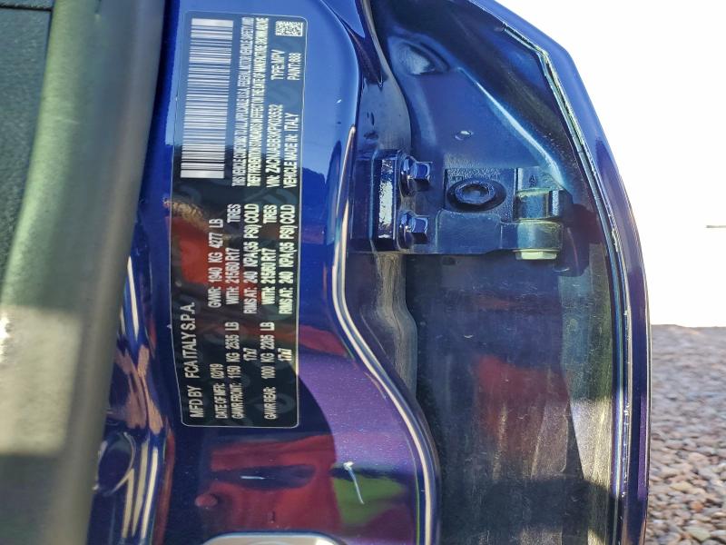 Фото 13 - JEEP RENEGADE