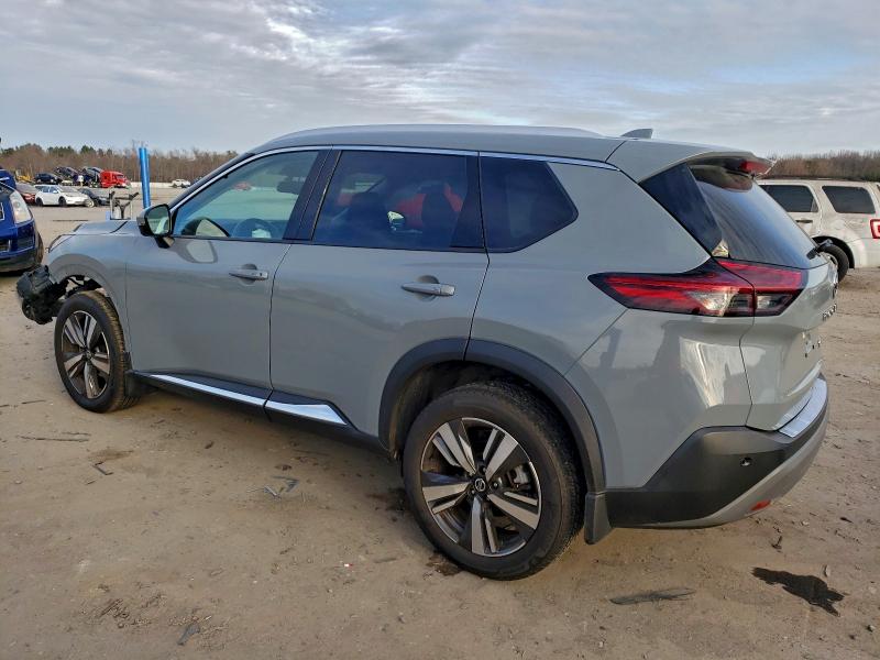 Фото 2 - NISSAN ROGUE