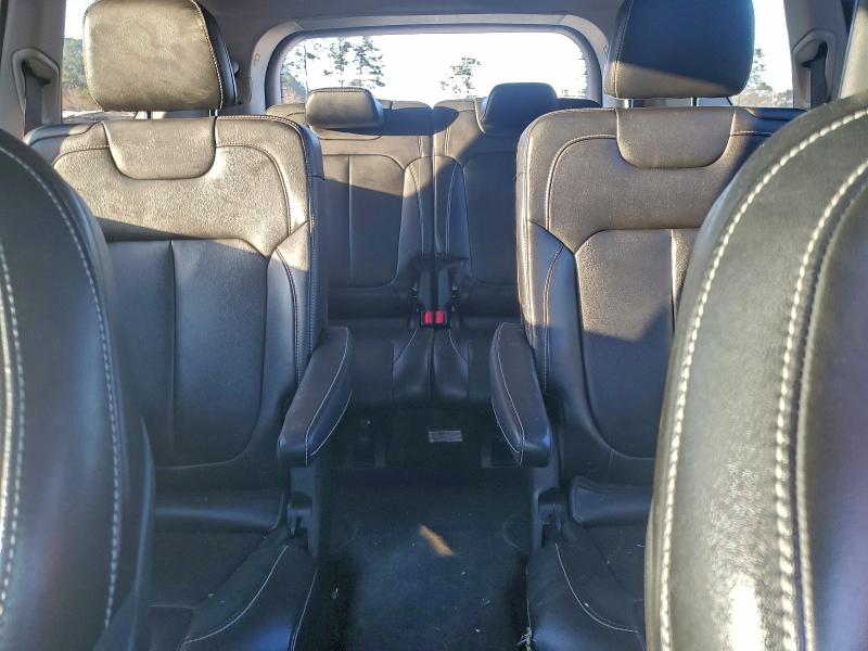 Фото 10 - JEEP GRAND CHER