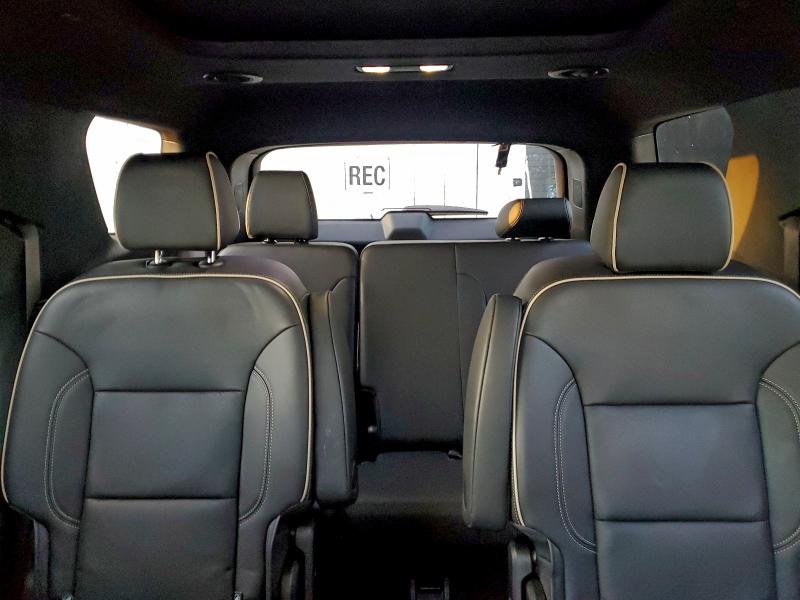 Фото 10 - CHEVROLET TRAVERSE