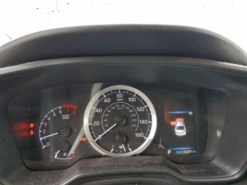 Фото 9 - TOYOTA COROLLA