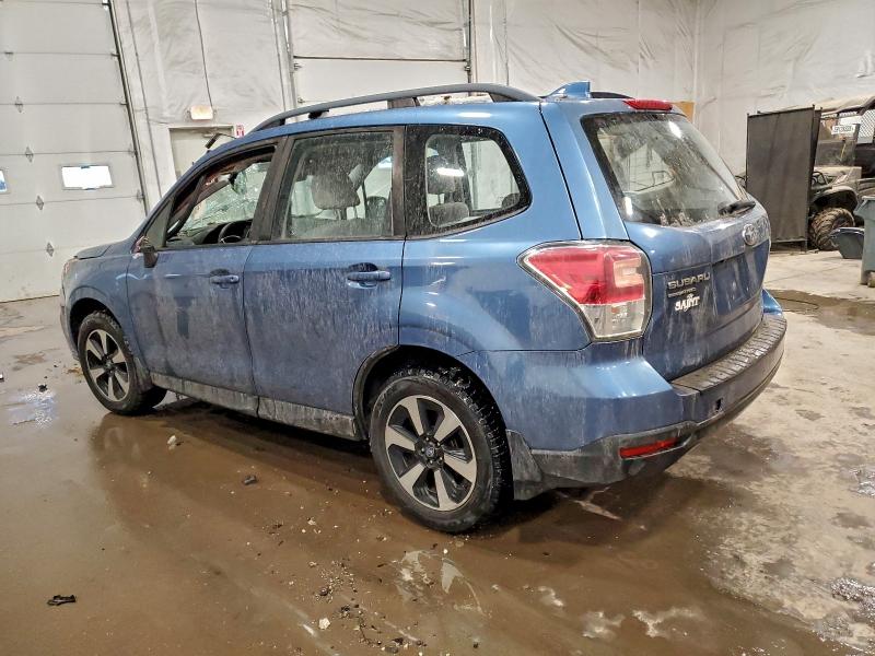 Фото 2 - SUBARU FORESTER