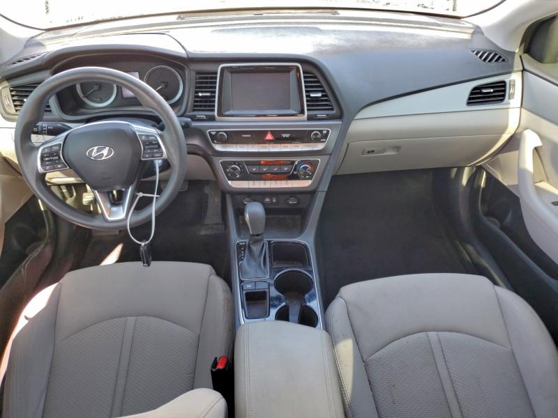 Фото 8 - HYUNDAI SONATA