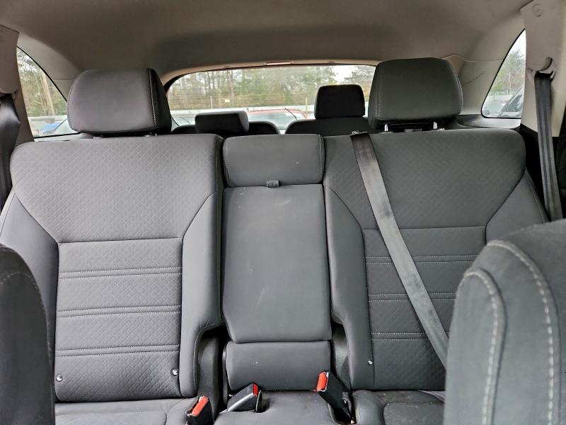 Фото 10 - KIA SORENTO