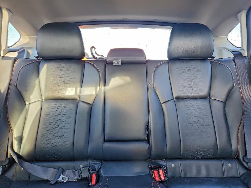 Фото 10 - SUBARU CROSSTREK