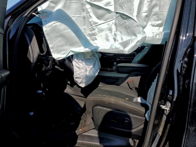 Фото 7 - RAM 1500