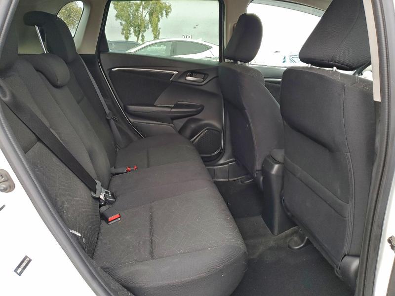 Фото 10 - HONDA FIT