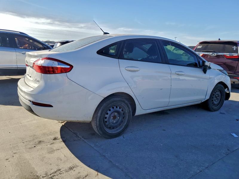 Фото 3 - FORD FIESTA