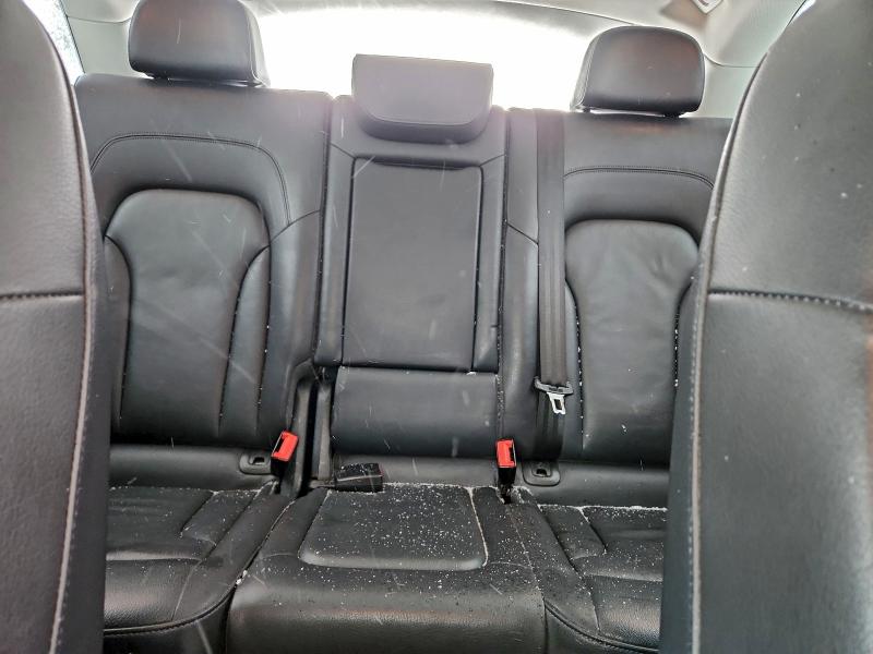 Фото 10 - AUDI Q5