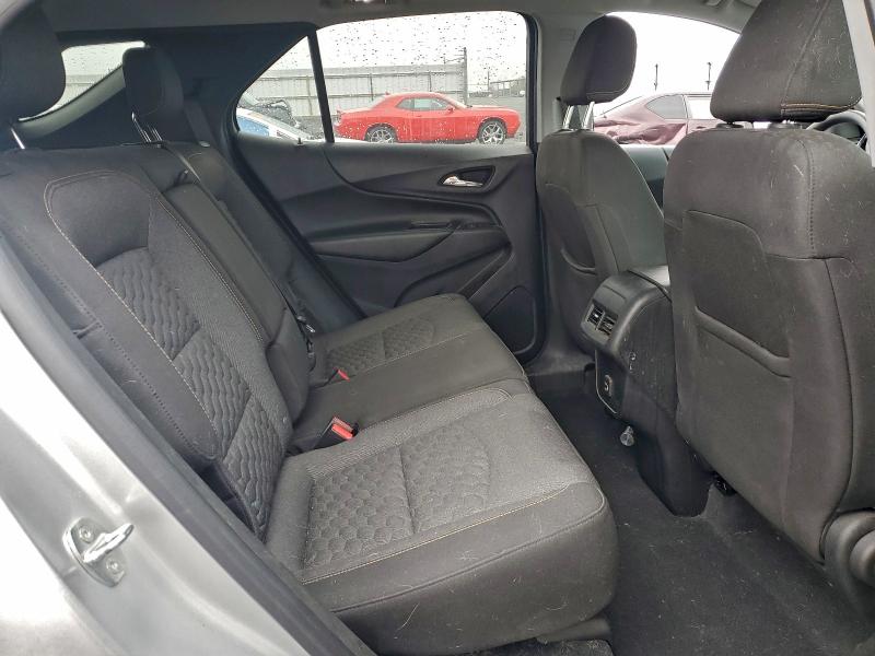 Фото 11 - CHEVROLET EQUINOX