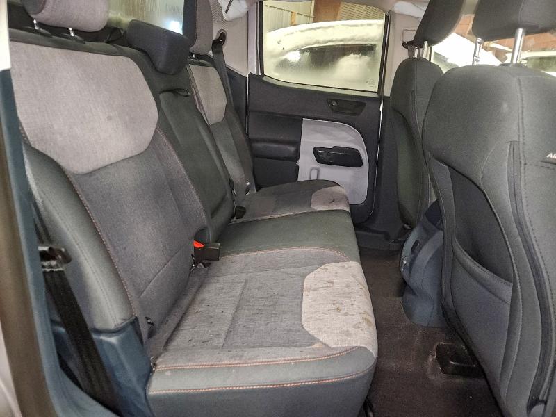 Фото 10 - FORD MAVERICK