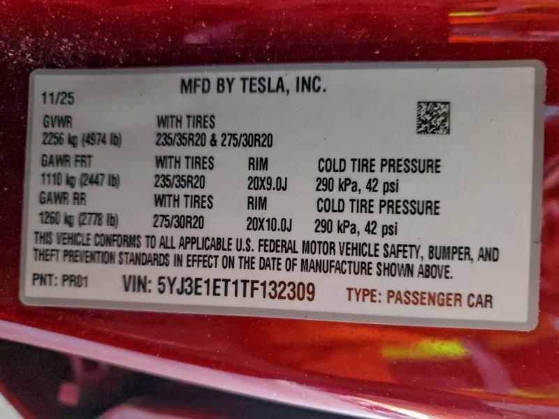 Фото 12 - TESLA MODEL 3